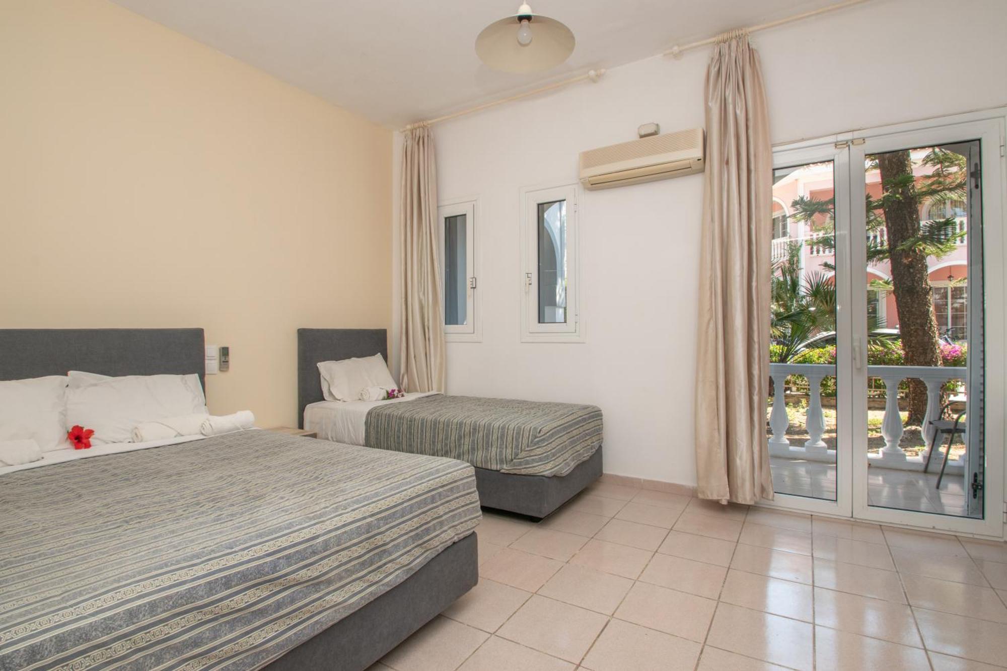 Markella Holiday Resort By "Elite" Marathiás Екстериор снимка
