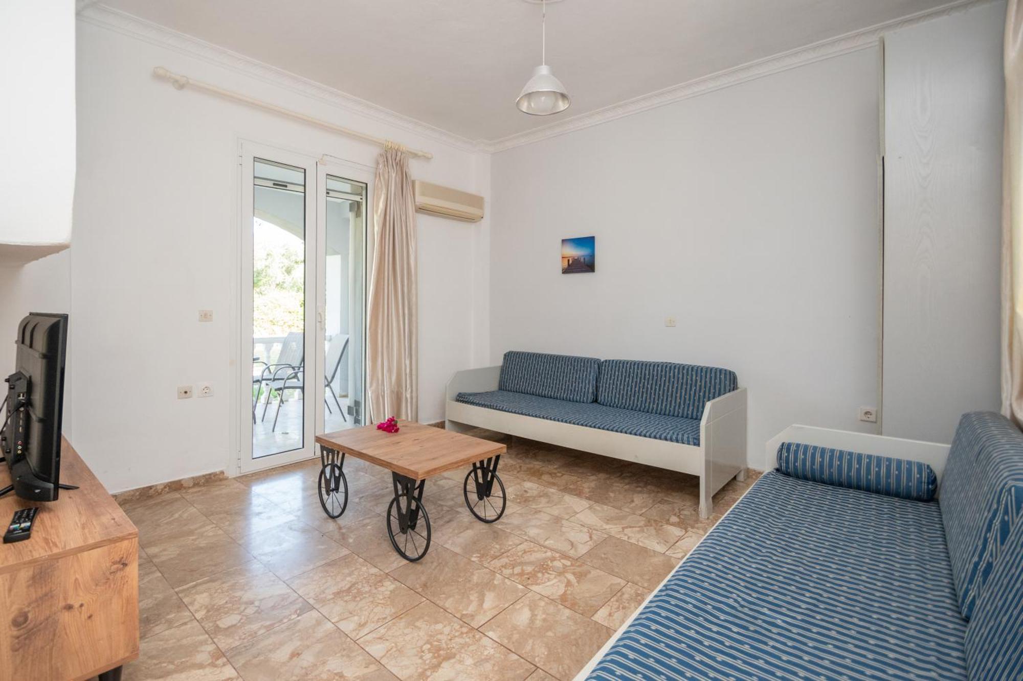 Markella Holiday Resort By "Elite" Marathiás Екстериор снимка