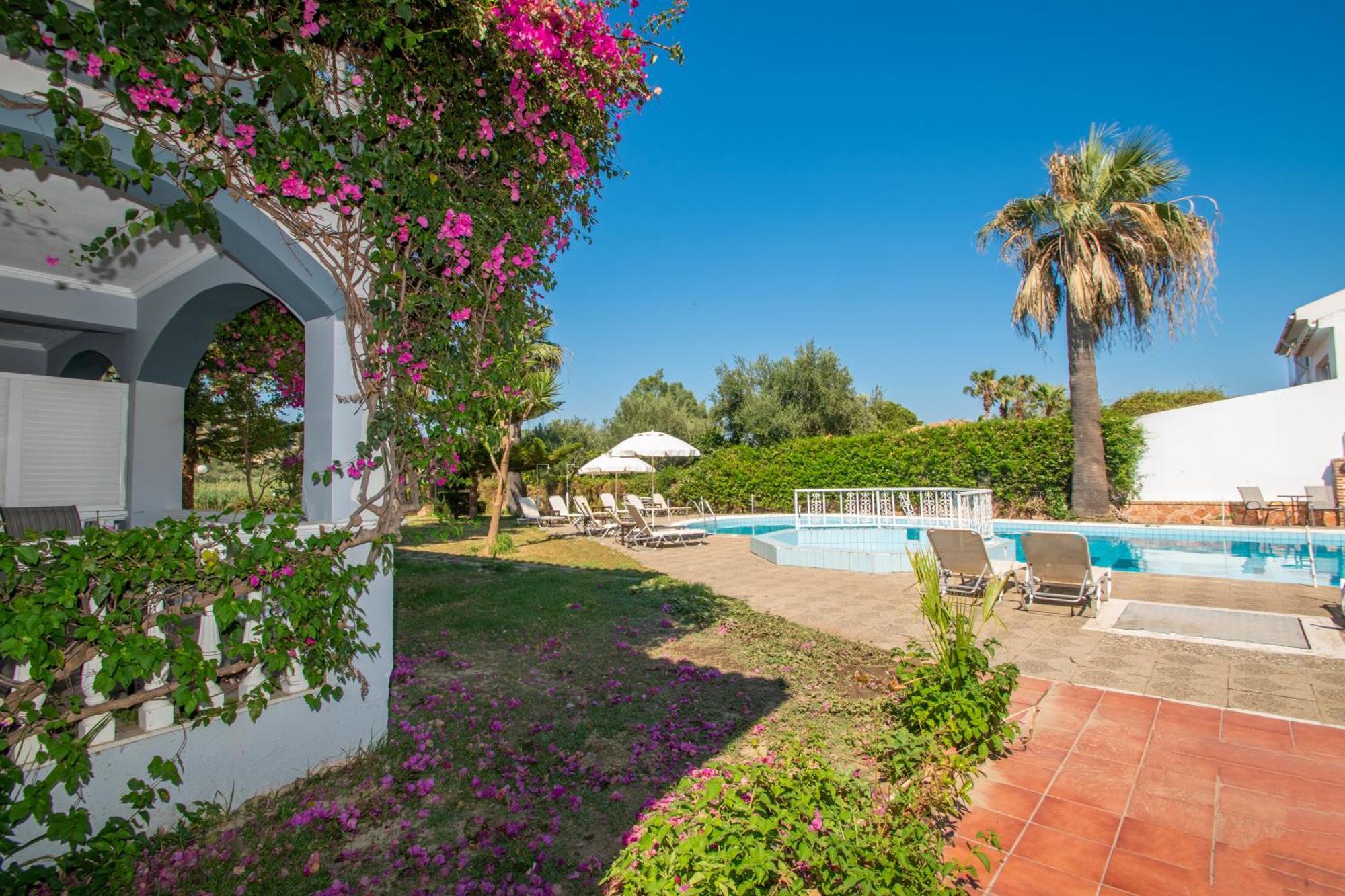 Markella Holiday Resort By "Elite" Marathiás Екстериор снимка