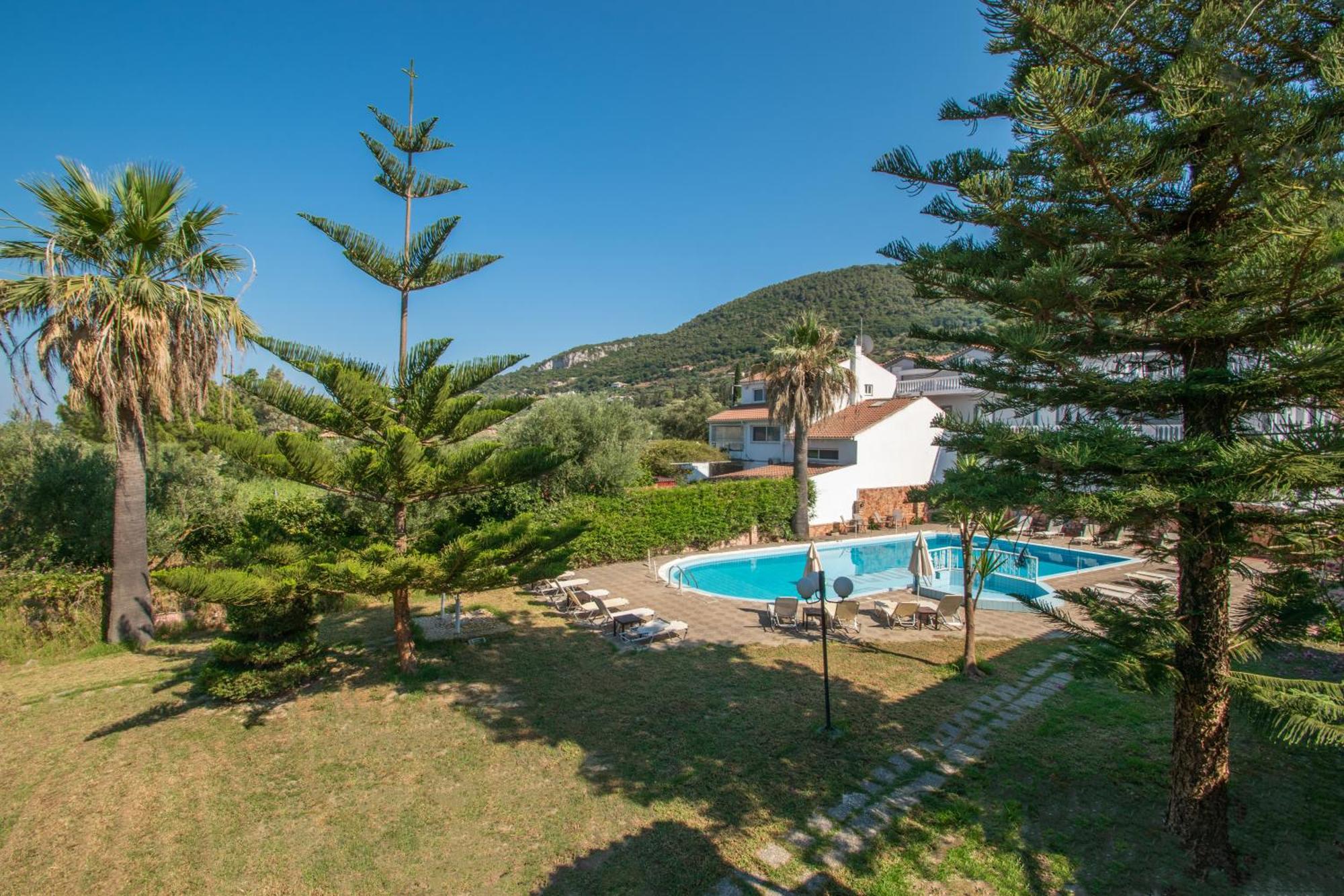 Markella Holiday Resort By "Elite" Marathiás Екстериор снимка